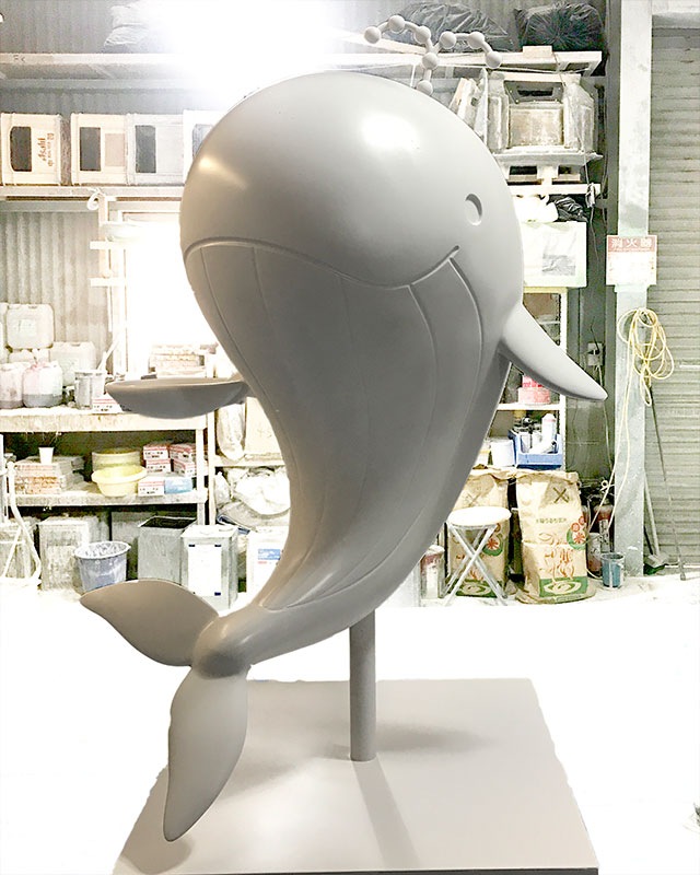 プリン屋さんのイルカオブジェ塗装前