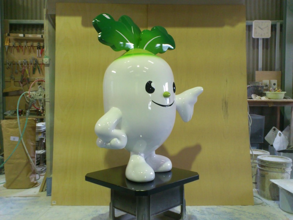 企業キャラクターのFRP立体造形