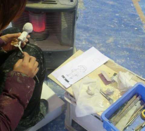 フィギュア制作作業