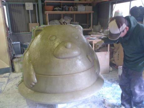 大型造形FRPコーティング作業ハンドレイ