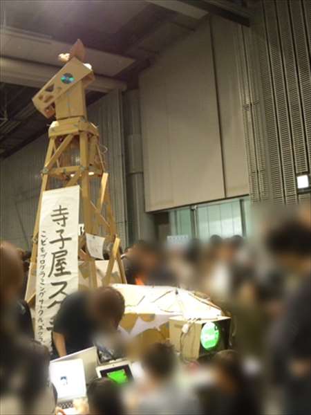 メイカーフェア2012にて”キリン“
