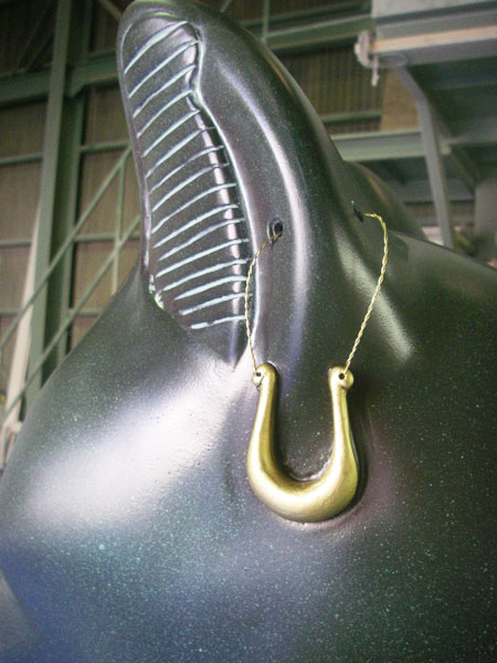 バステトレプリカ　ピアスの金細工