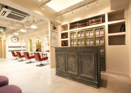 美容室内装エージング塗装2