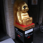 店舗の集客にオリジナル立体看板を製作しました